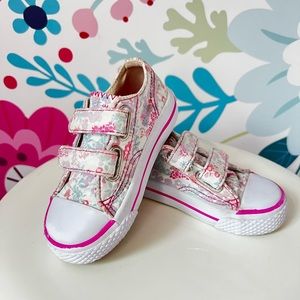Airwalk toddler size 7 girls sneakers